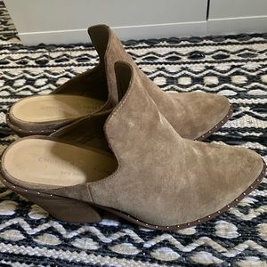 Chinese Laundry block mule bootie